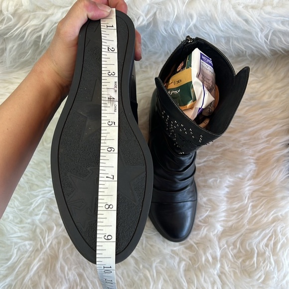 Utter Drive Vogue Women’s Black Studded Leather Boots Size 245(1.5) = 7.5 US - Picture 9 of 17